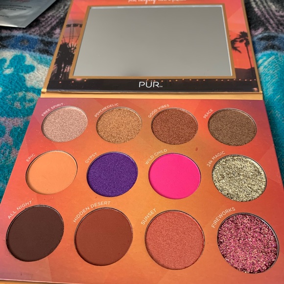 NEW Pür Festival palette - price flexible - Picture 3 of 3